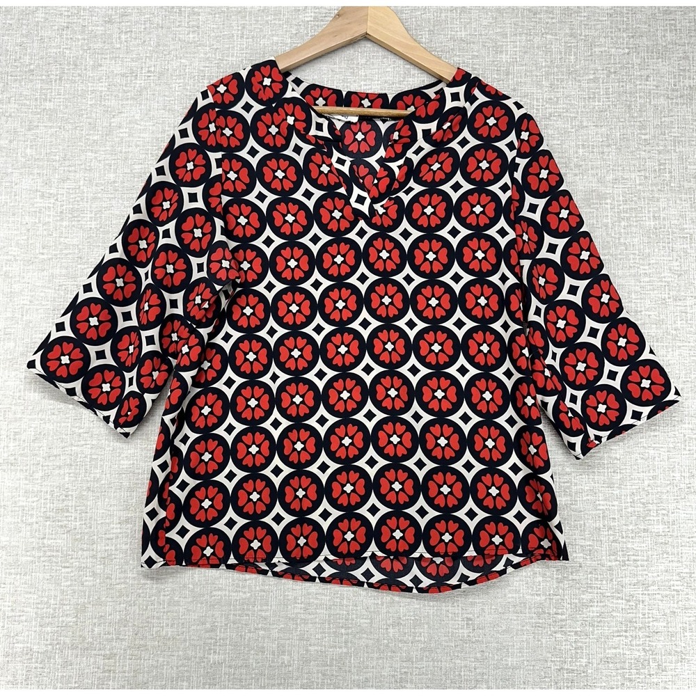 Freeway Blouse Womens Large Red Geometric Heart Print V Neck Roll Tab 3/4 Sleeve